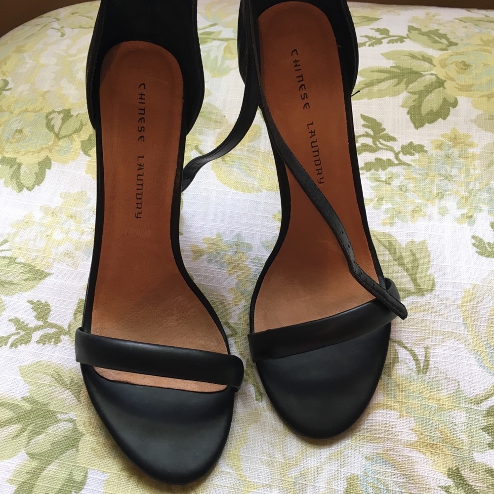 CHINESE LAUNDRY Black Lace Up Stilettos